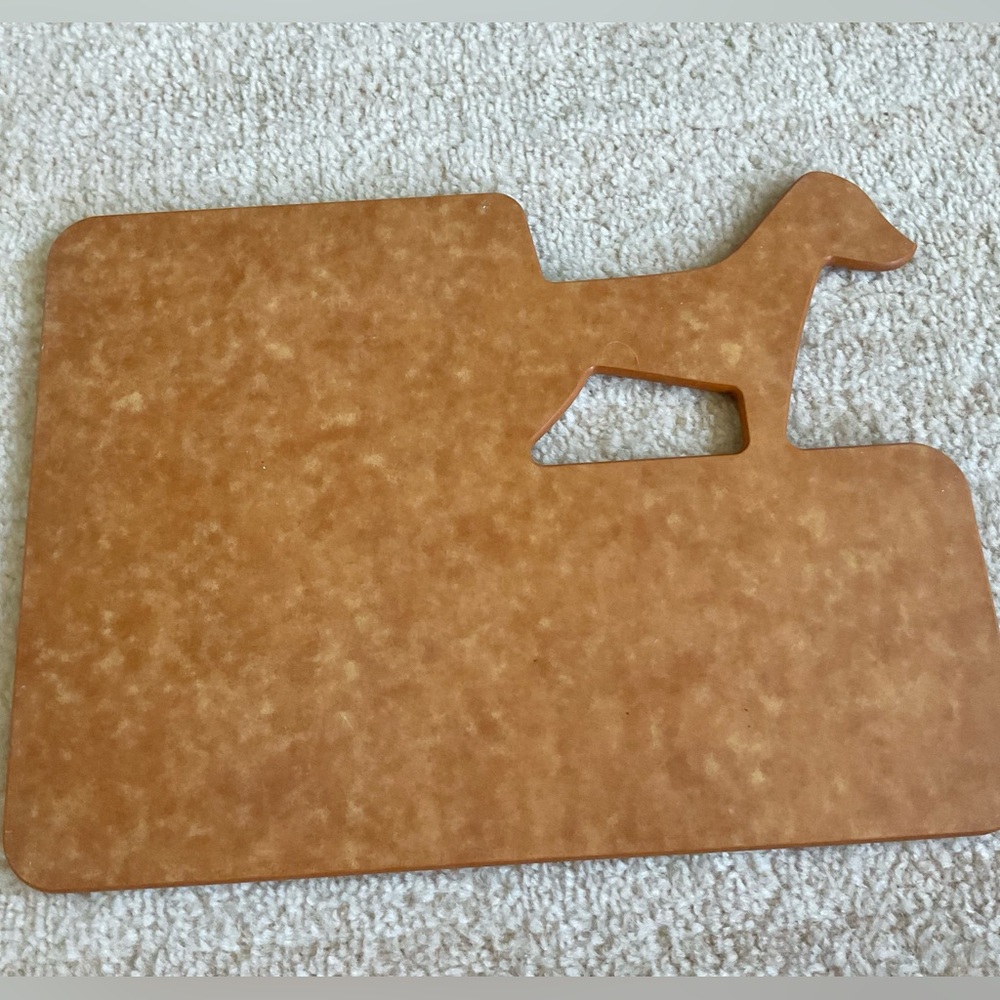 NWT Dog Theme Wood Fiber Cutting Board